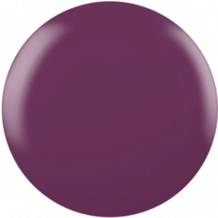 CND Vinylux Verbena Velvet Swatch