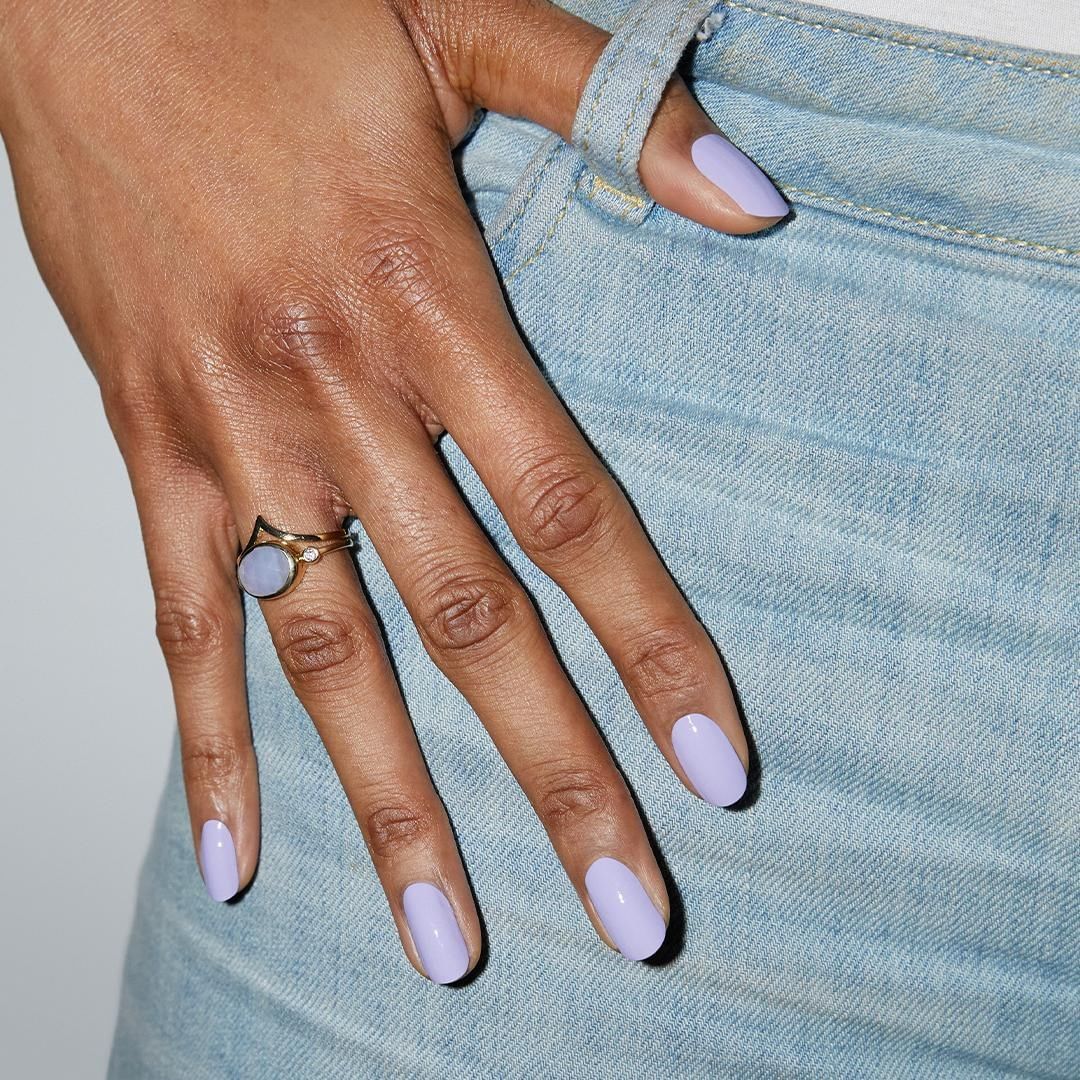 CND Vinylux Gummi Nail Swatch