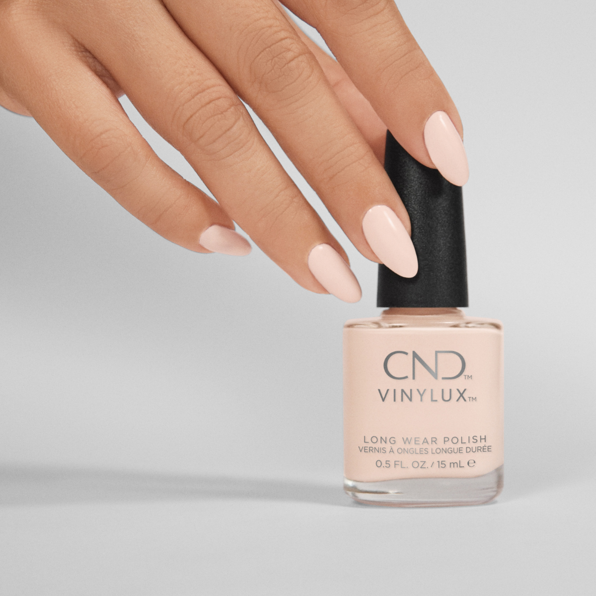 CND Vinylux Mover & Shaker Bottle and Nail Swatch