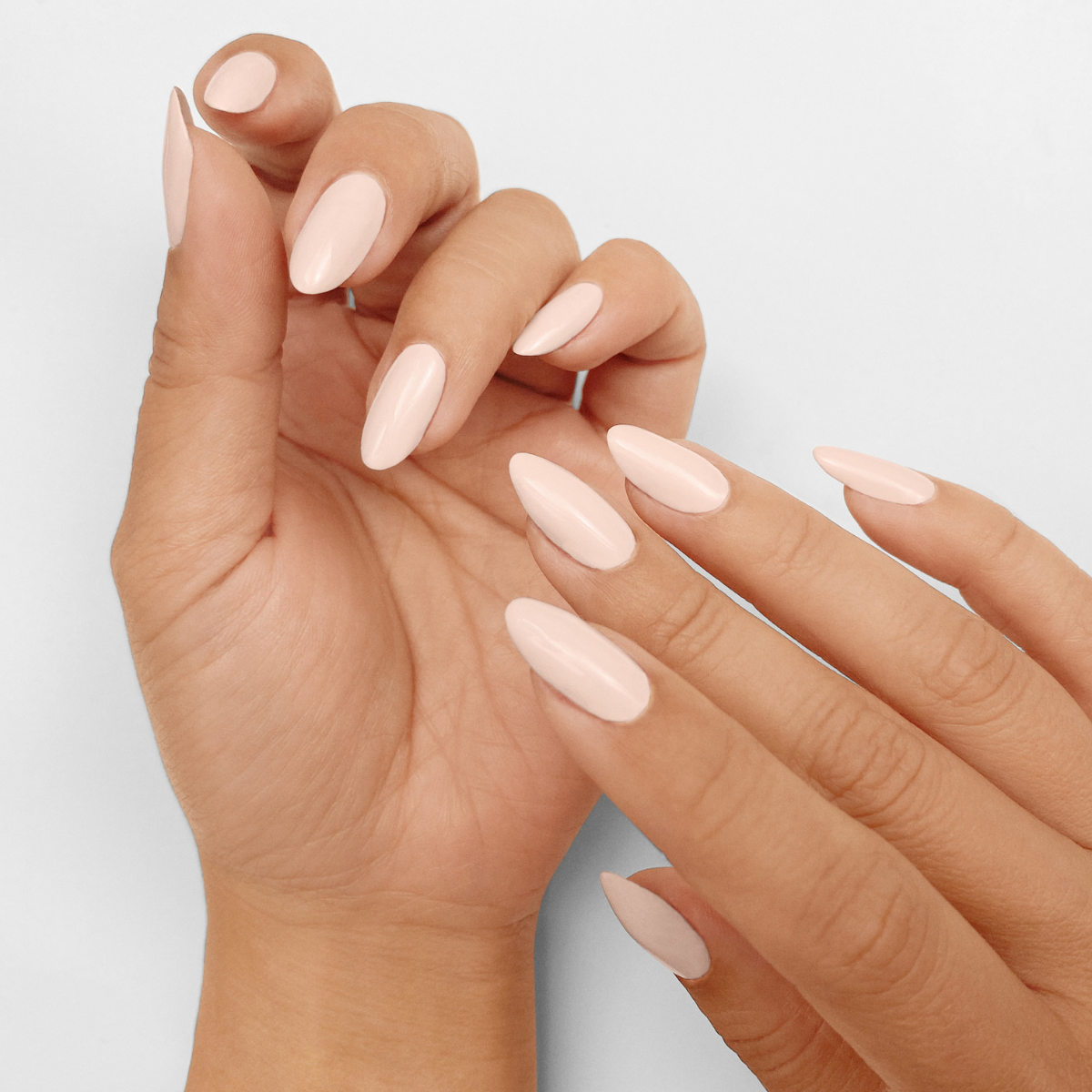 CND Vinylux Mover & Shaker Nails