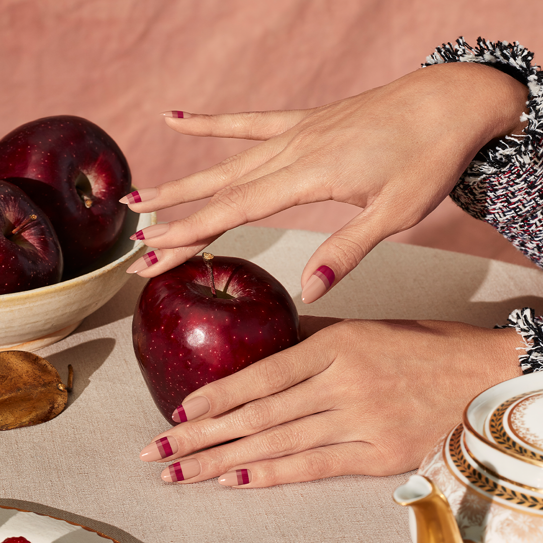 CND Vinylux Autumn Addict Collection Nail Idea